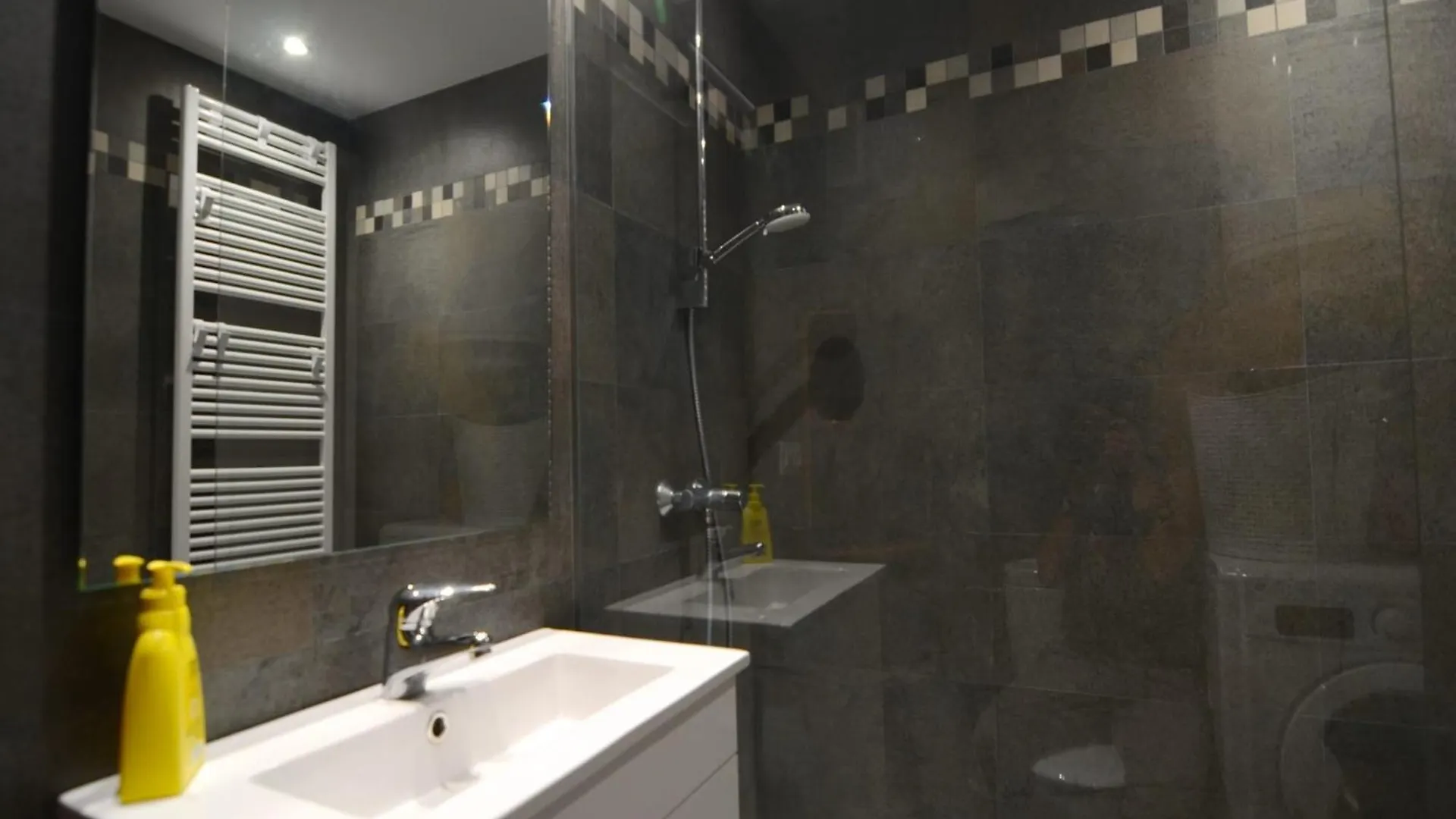 The Apartment In Pals Has 2 Bedrooms 0*,