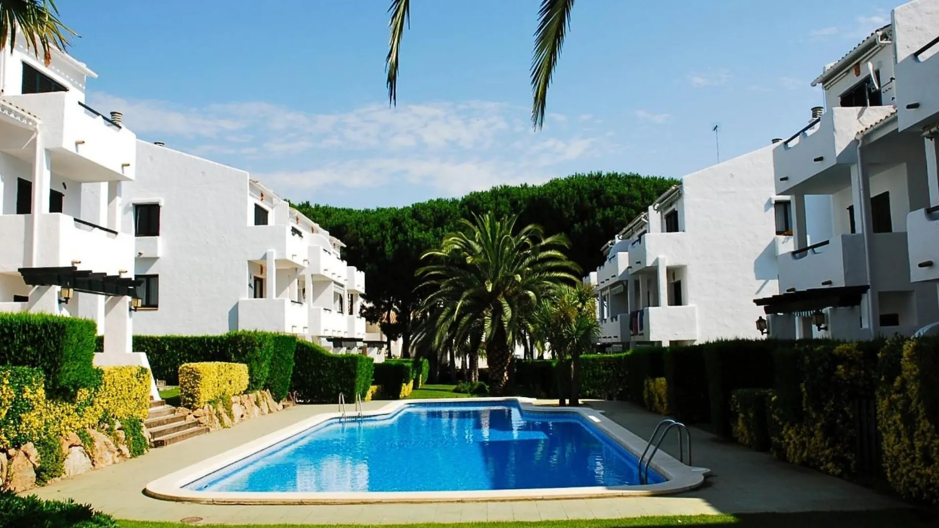 The Apartment In Pals Has 2 Bedrooms Spain