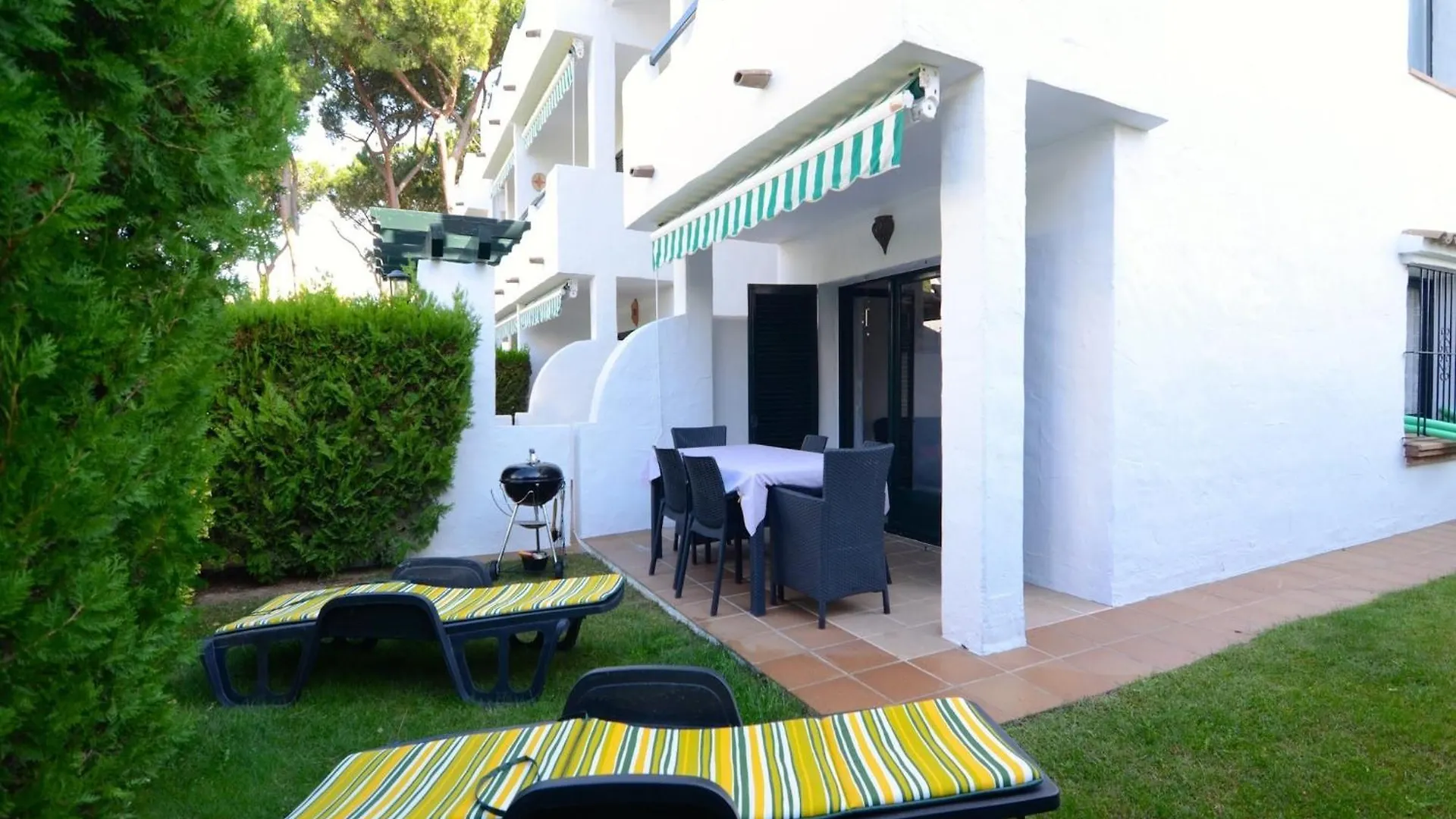 The Apartment In Pals Has 2 Bedrooms